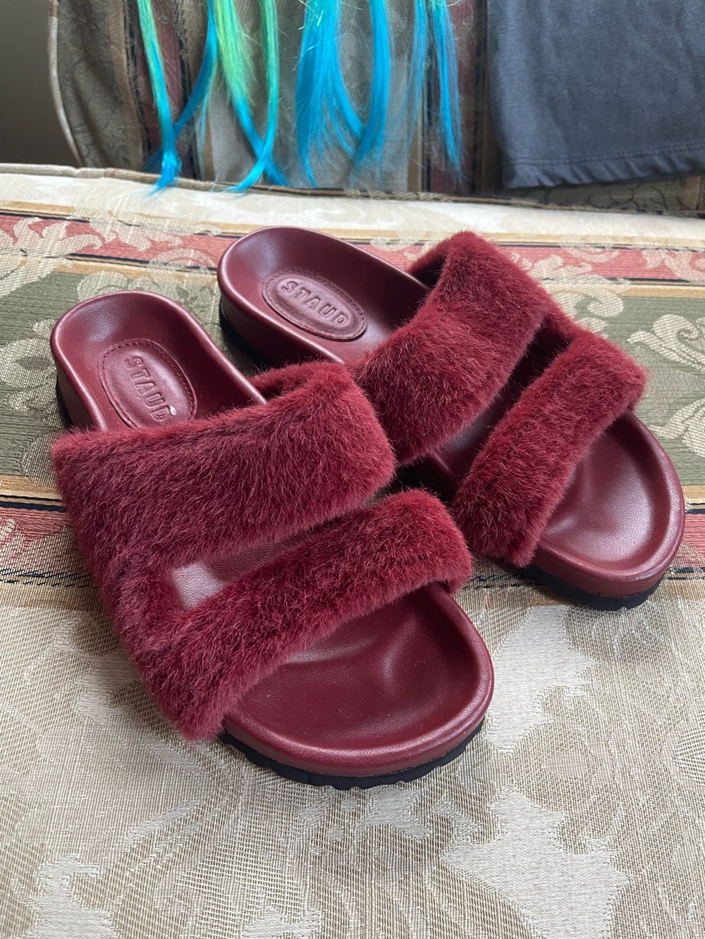 STAUD Cyprus Faux Fur Slide Sandals. Size 35 Women N9-16